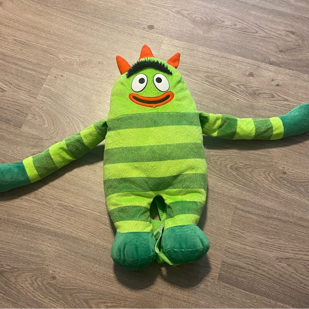 Yo Gabba Gabba , Brobee plush backpack purse